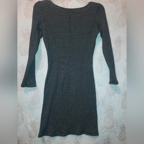 American Eagle Outfitters Dress Size Small - Picture 2 of 3